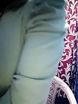 Sexy_Ruby04 on StripChat