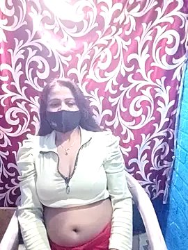 Sexy_Ruby04 on StripChat