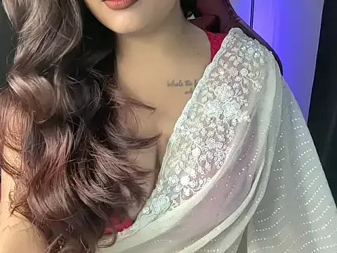 shanayaaa_1 on StripChat