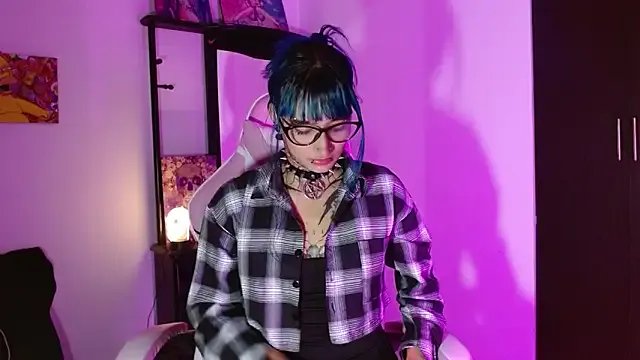 SharaRoss1 on StripChat