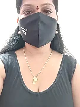 shivani27 on StripChat