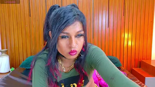 SilvanaCapelli on StripChat