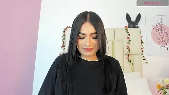 Silvanna-Casstro on StripChat