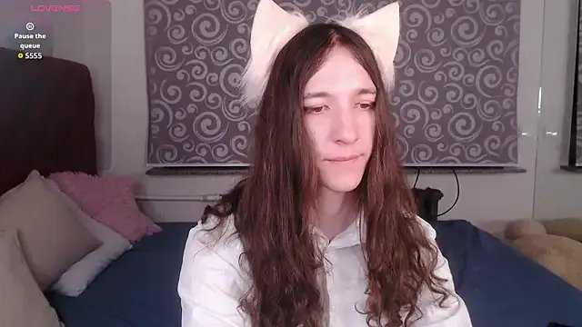 SilverMuse on StripChat