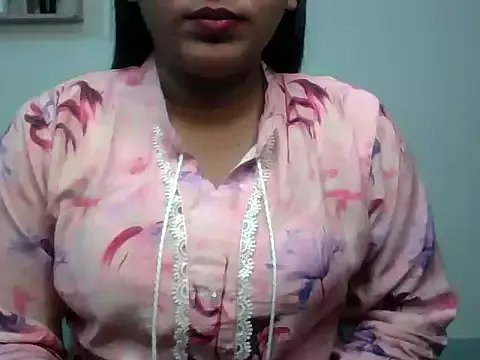 Sima_Roy95 on StripChat