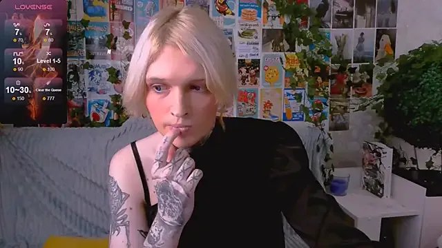 Simona_Rain on StripChat