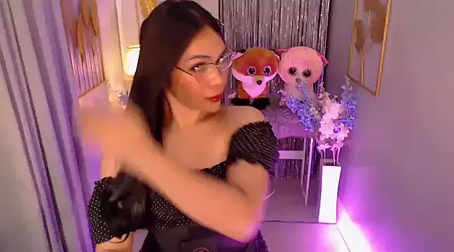 Simple_aleah on StripChat