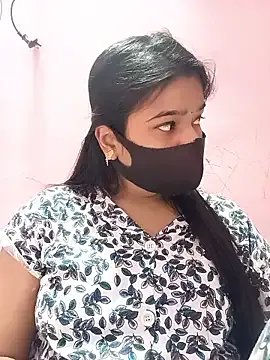 Simran-001 on StripChat