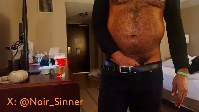 sinnernoir on StripChat