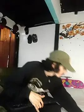 sk8-boy on StripChat