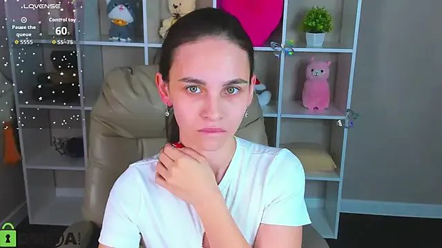 Skye_Taylor on StripChat