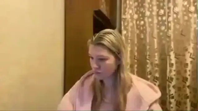 SkyeDavis on StripChat