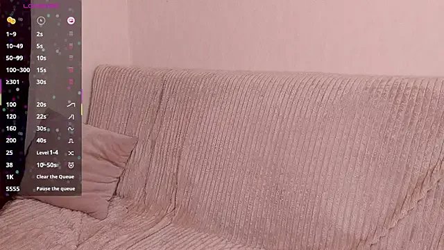 sleeeep_y on StripChat