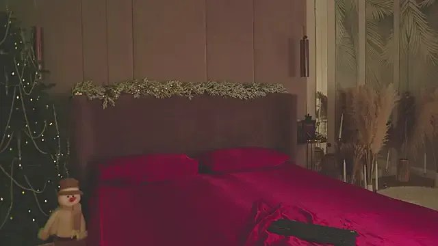 Smiley_Mia on StripChat