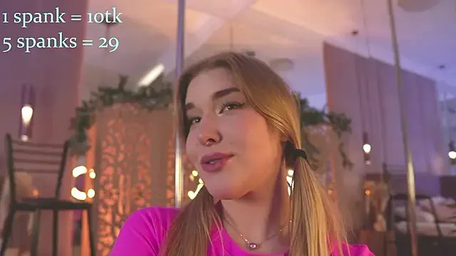 Smiley_Mia — flash thongs