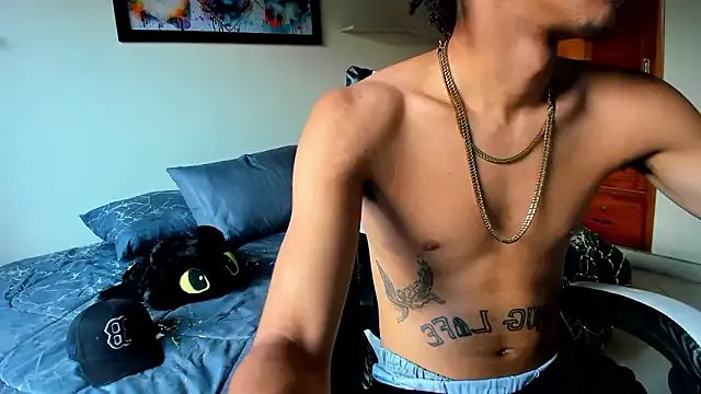 smith_66jr on StripChat