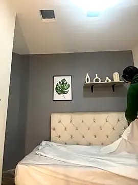 Soe_Lara on StripChat