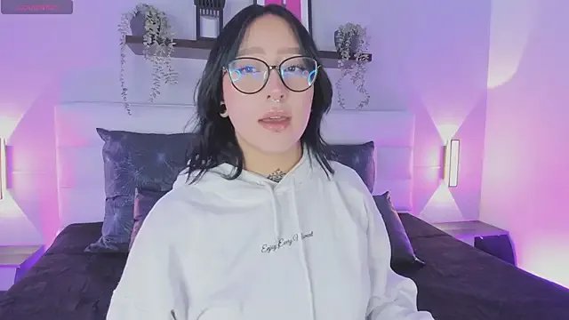 sofi_bakerr — SPIT ON MY TITS + PICK MY NIPPLES