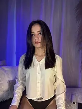 Sofi_Leal on StripChat