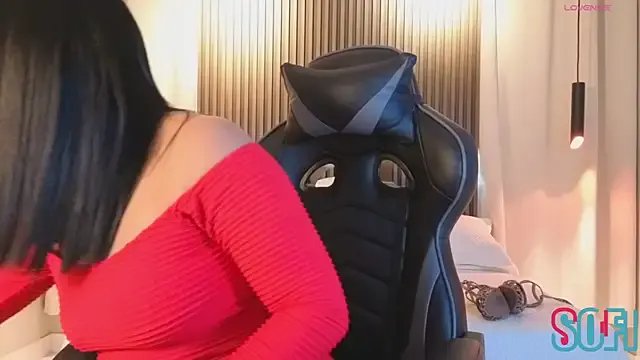 Sofia_Convers on StripChat