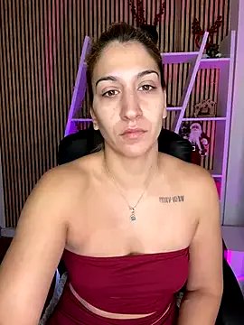 sofiah_ on StripChat