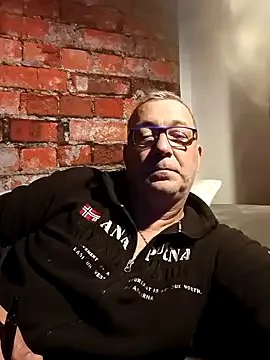 Soloyan on StripChat