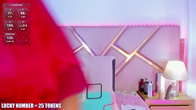 SophieSinclair's avatar