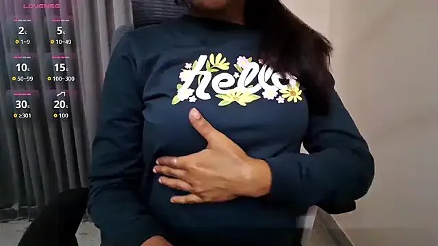 Spit_queen_ on StripChat