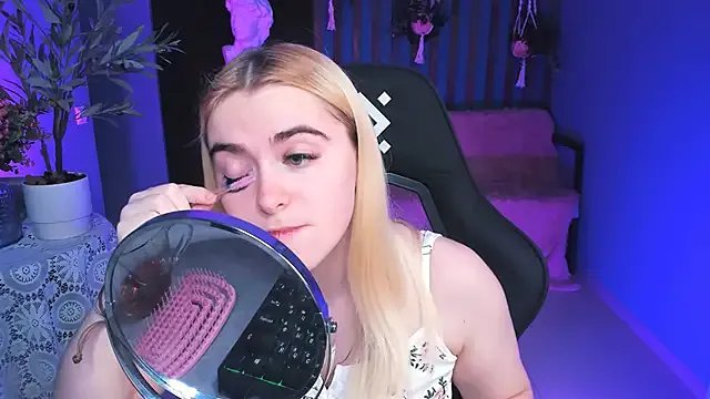 Stef_Nicks on StripChat