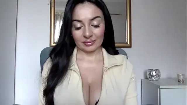 StellaSensual — top off