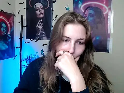 StrangerGi on StripChat