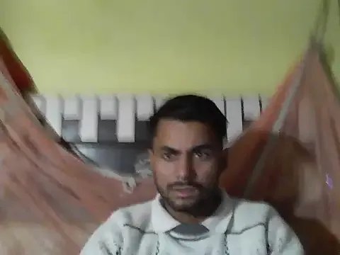 Stubborndesiboy on StripChat