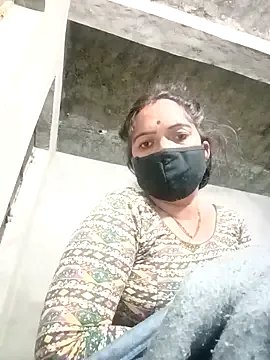 suhani_sharmj on StripChat