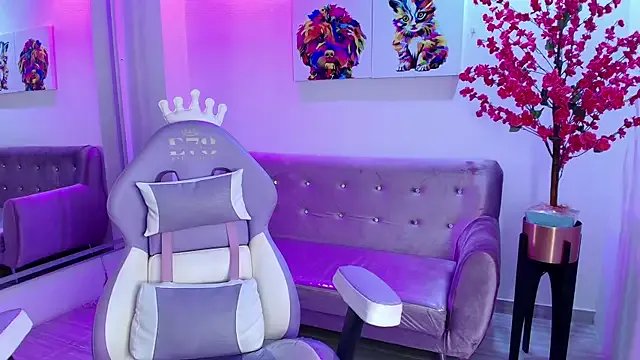 Summer_miller on StripChat