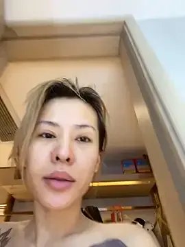 Sunflower-77 on StripChat