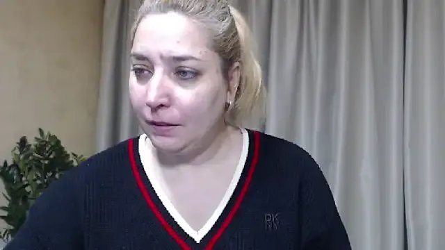 sweetpussy13's avatar