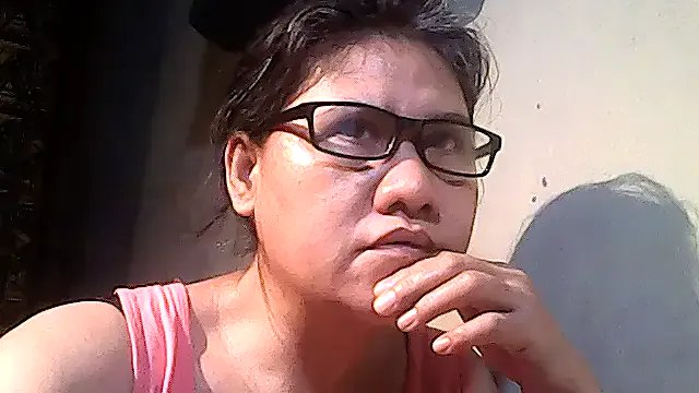 sweetsosie18 on StripChat