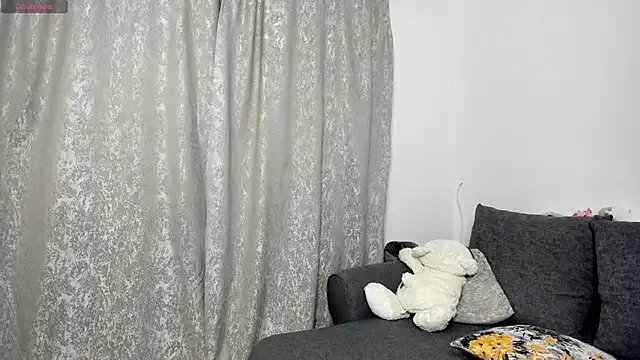 SweetViperr's avatar