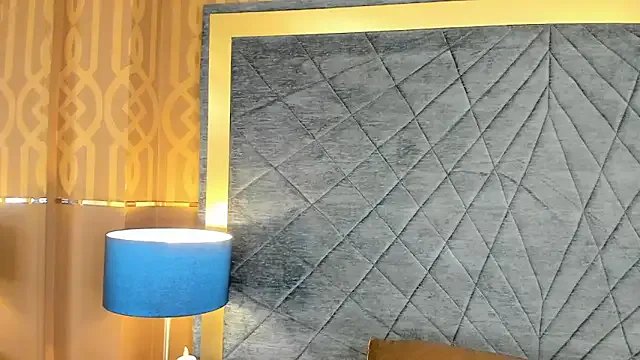 TanyaBello on StripChat