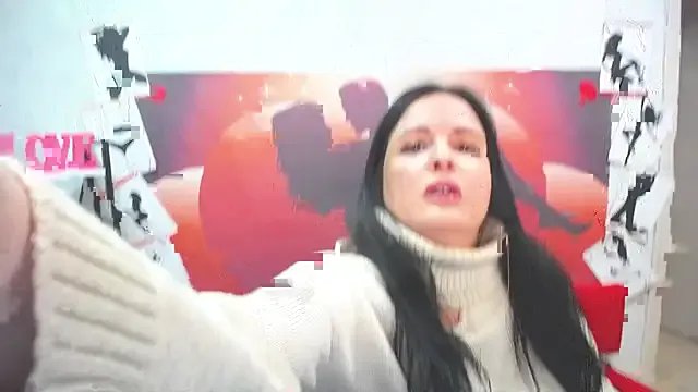 TayaBoret on StripChat