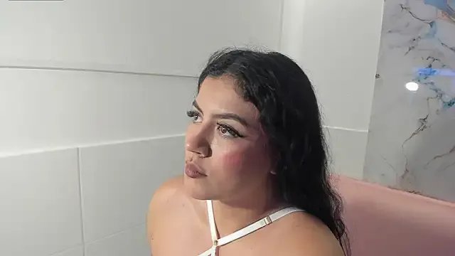 taylor_cupper on StripChat