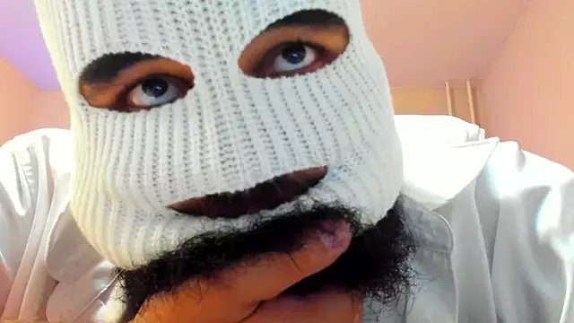 teddy_alan on StripChat