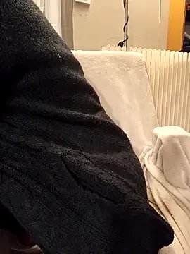 teekoine1 on StripChat