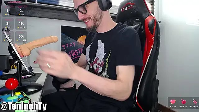 teninchty — Get hard and give myself a hot blowjob