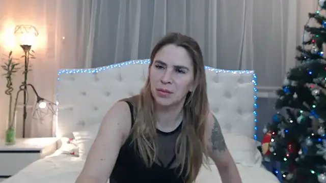TessaDaybreak on StripChat