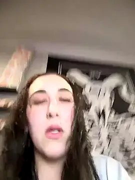 ThicBunz on StripChat