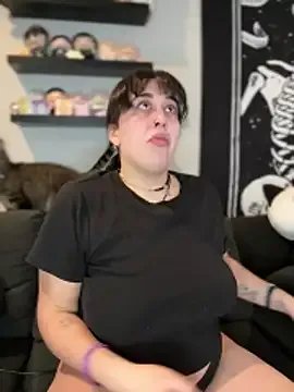 ThicBunz on StripChat