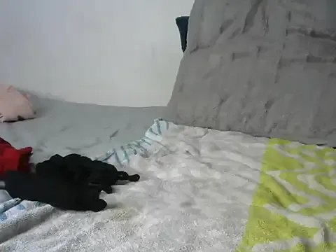 Thobi2020 on StripChat