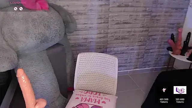 TinnaCobb on StripChat