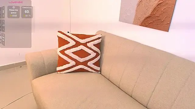 TinyCherryy on StripChat